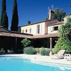 Frühstückspension Chateau Maravenne, La Londe-les-Maures